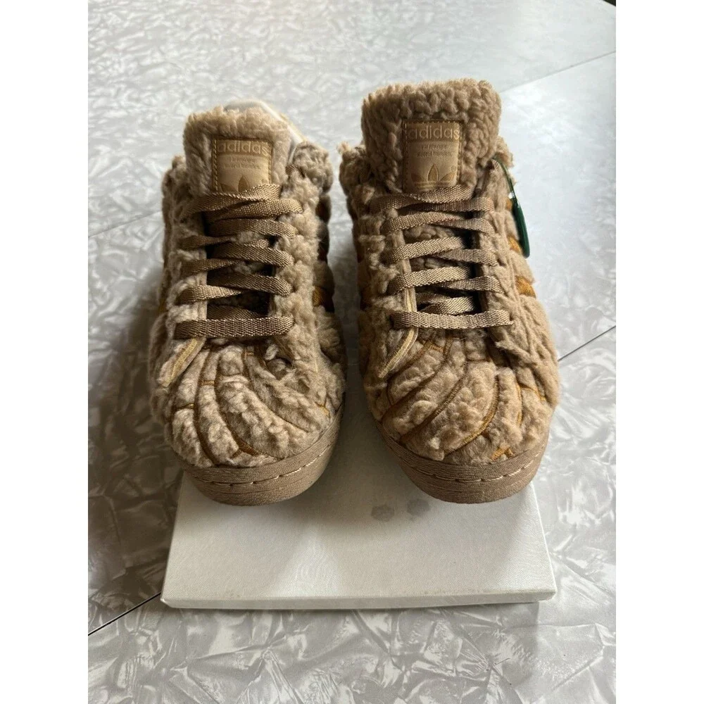 Size 9 - adidas Superstar Concha Pack - Chocolate